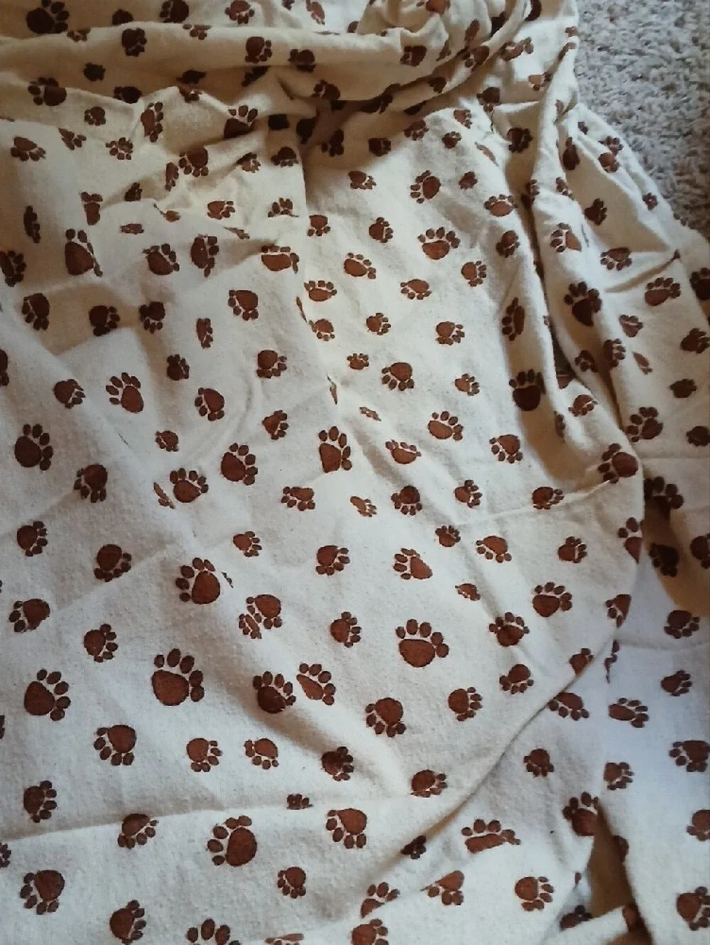 Woolrich Cream and Brown Paw Print Cotton Sheet